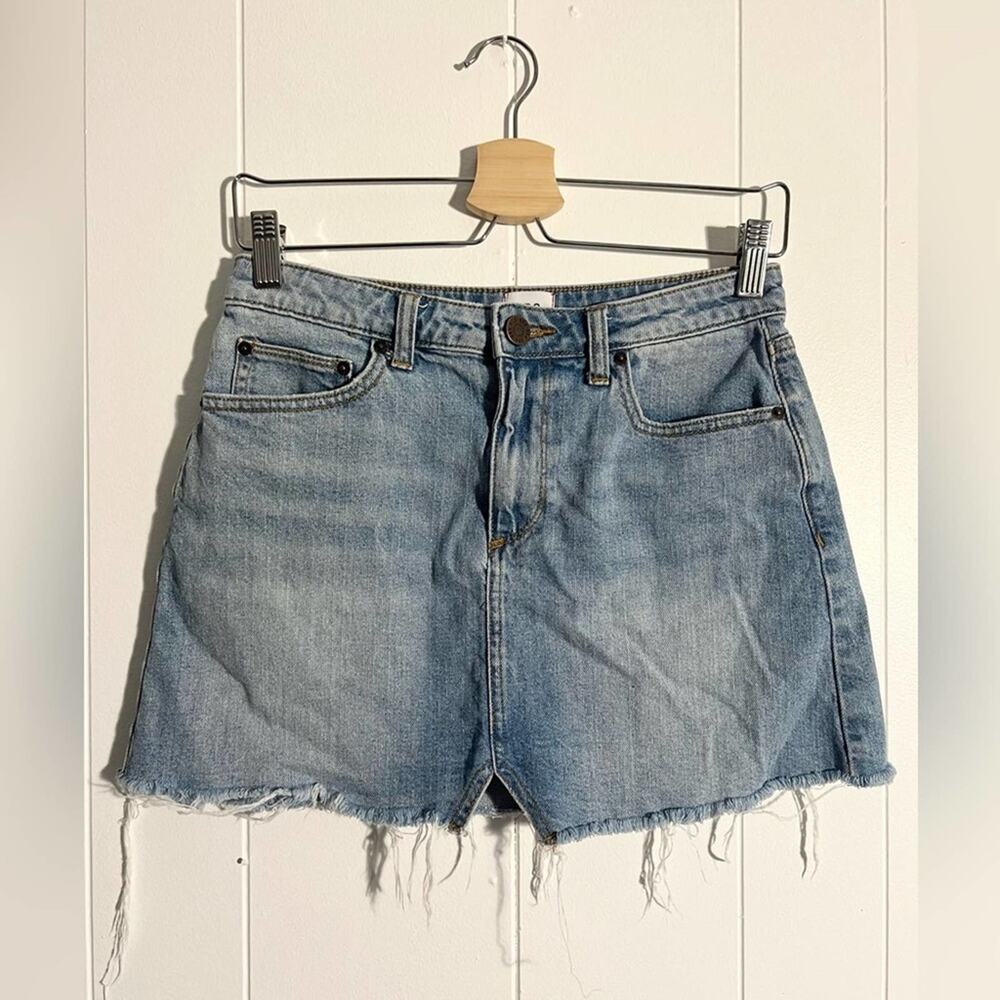 BDG Urban Outfitters denim mini skirt raw hem fall spring y2k blue